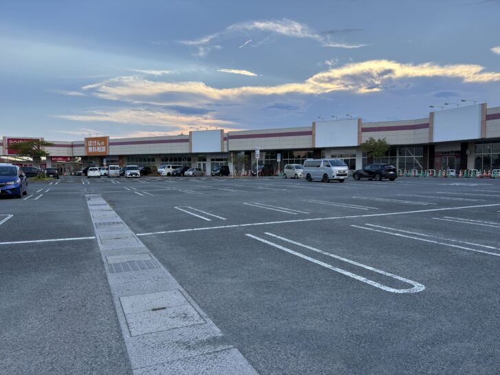 加古川市東神吉町出河原 イオンタウン加古川 ウエルシア出店予定の空きテナント