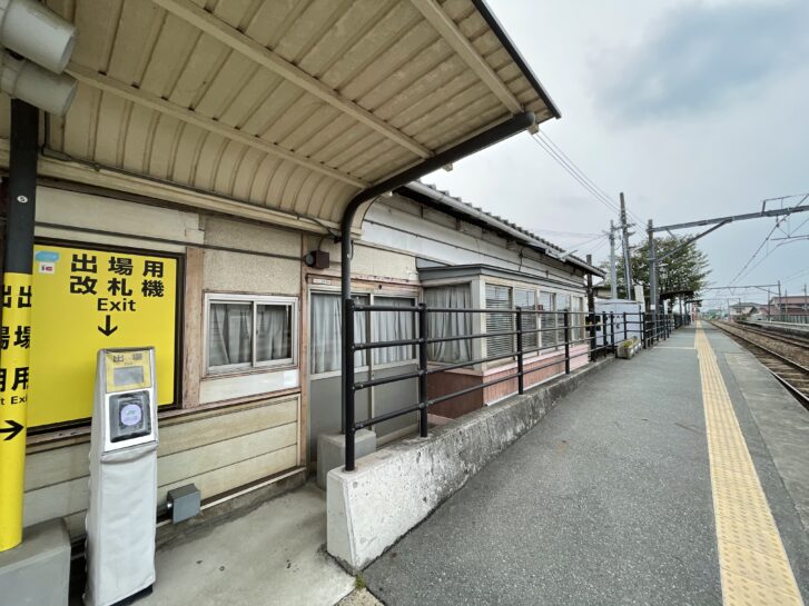 JR日岡駅 東側ホーム(2021年5月)