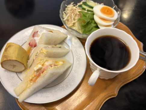 鹿鳴館 モーニングセットE 日替モーニング ブレンド珈琲