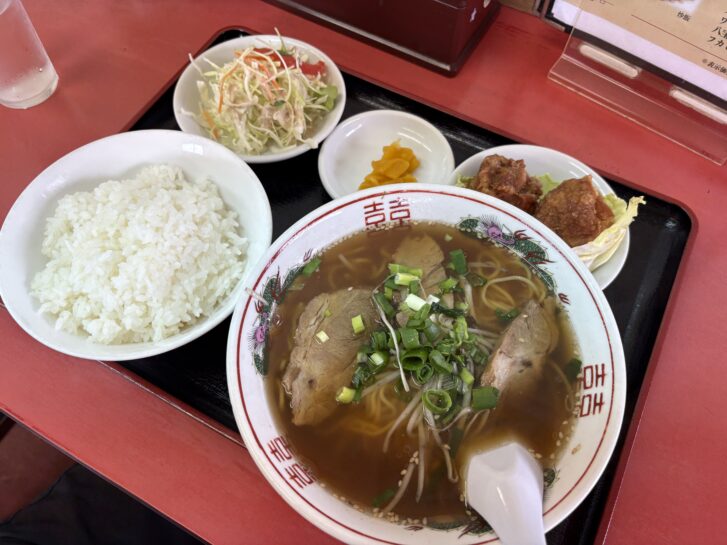 本格中華料理 江南 唐揚げラーメンセット