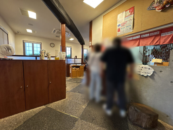 らんめん 店内レジ前付近