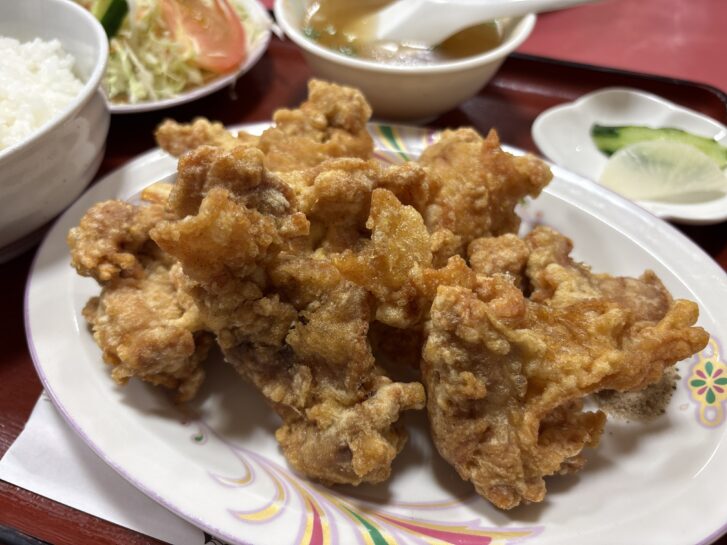 野口町北野 北京料理夜来香の唐揚げ定食の唐揚げのアップ