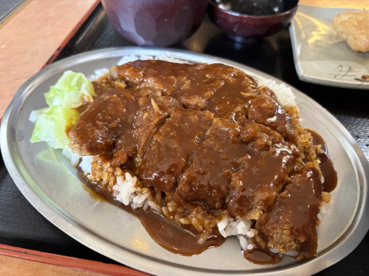 讃岐めん うどんや かつめし(並)