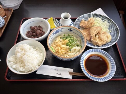 手打ちうどん一休 唐揚げ定食