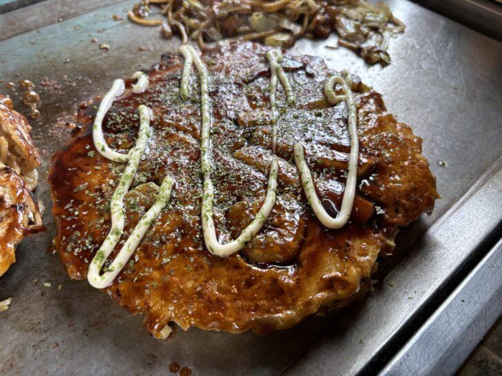 お好み焼専科かかし ミックス（大）