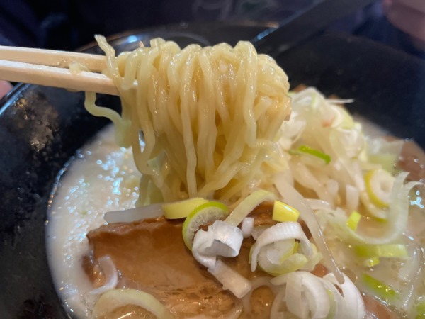 稲美町中一色 中華料理旭 とんこつラーメン