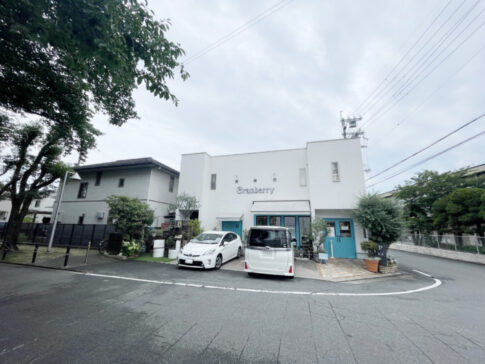 高砂市伊保崎 パティスリークランベリー 店舗外観