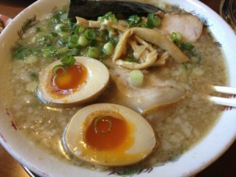 加古川市平岡町新在家 新在家ラーメンもんど 店舗外観