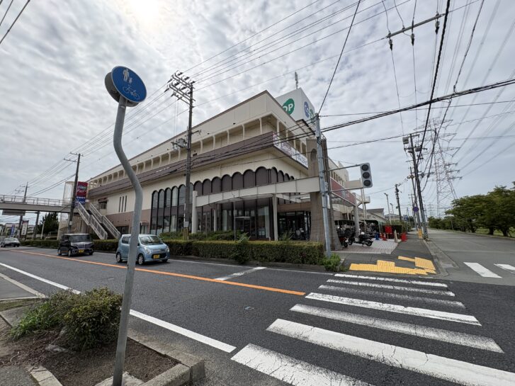 コープ高砂 店舗外観 北側幹線道路沿い 高砂市松陽
