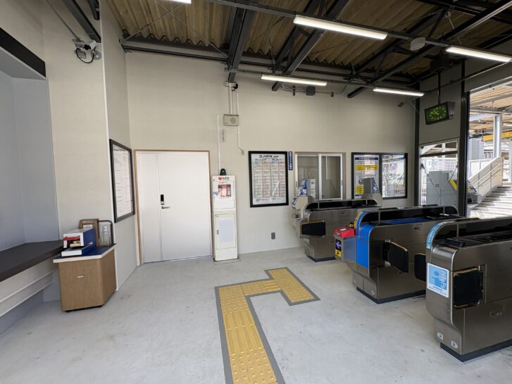 JR曽根駅 仮駅舎構内 自動改札機