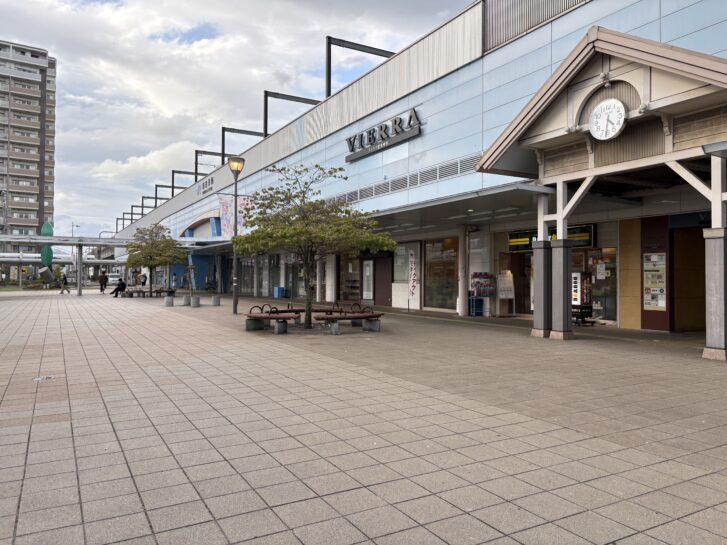 加古川市 ビエラ加古川 外観(駅前広場から)