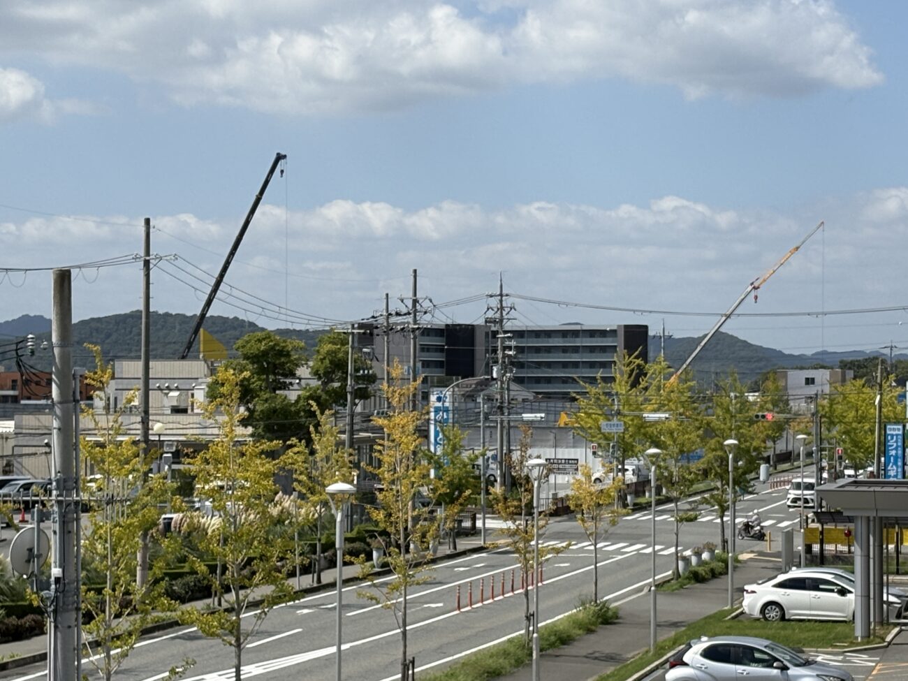 そよら小野 市役所前の歩道橋から