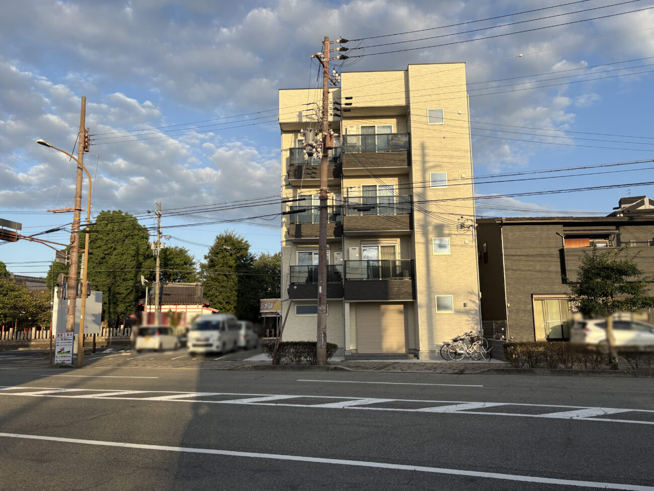 凪 coffee. 周辺の様子