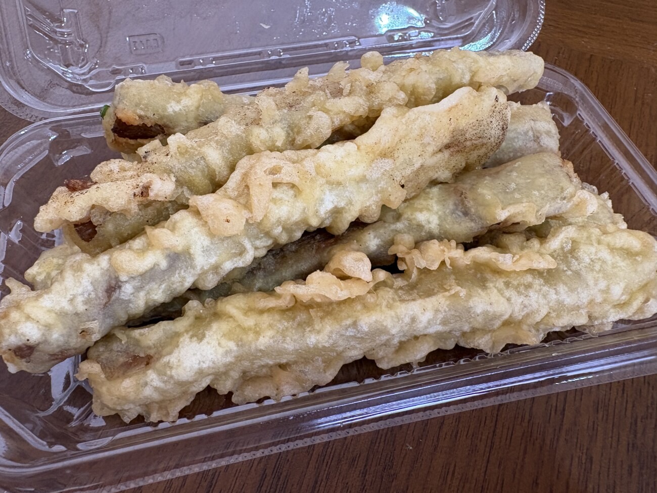 店内手揚げ味付きごぼうの天ぷら